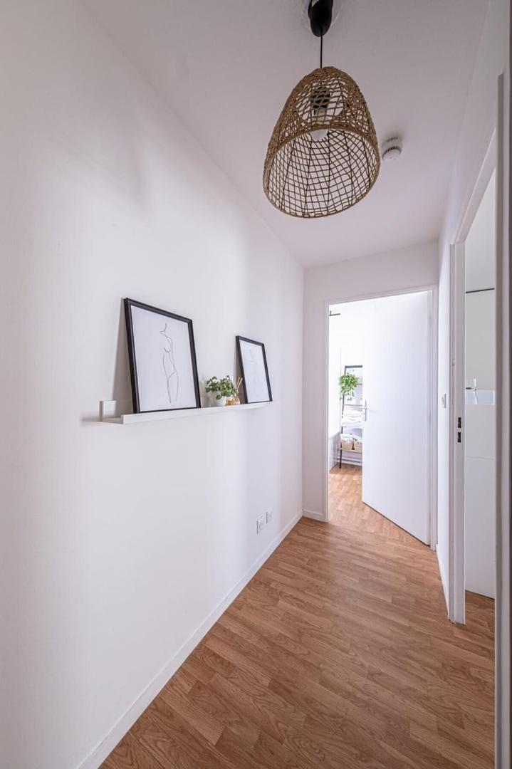 Studio Disneyland En 10 Min Paris 30 Min Montevrain Exterior photo